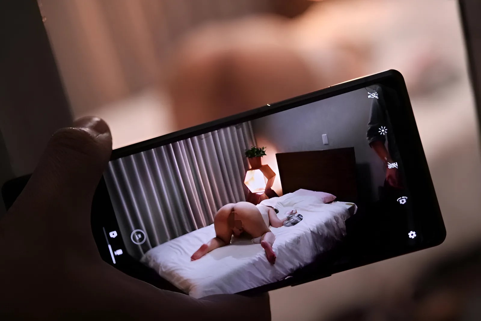 DRPT-042 Bangun tengah malam tengok adik ipar melancap