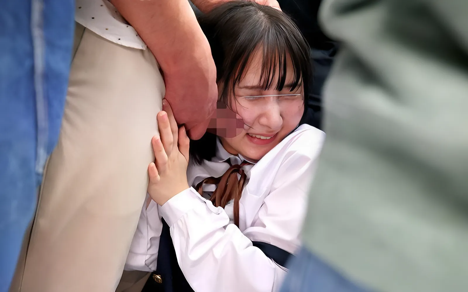 NHDTB-817 女學生獨自坐火車結局