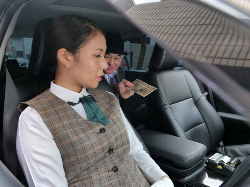 ANGR-006 Husband is sick at home, wife drives instead of husband and the ending